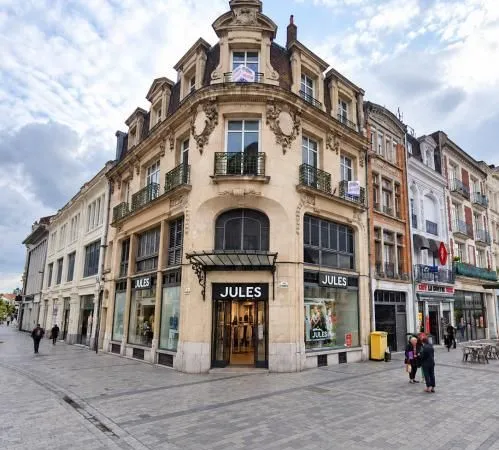 Local commercial 249 m²
