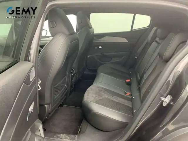 Peugeot 408 phev 225 e-eat8 — photo 35