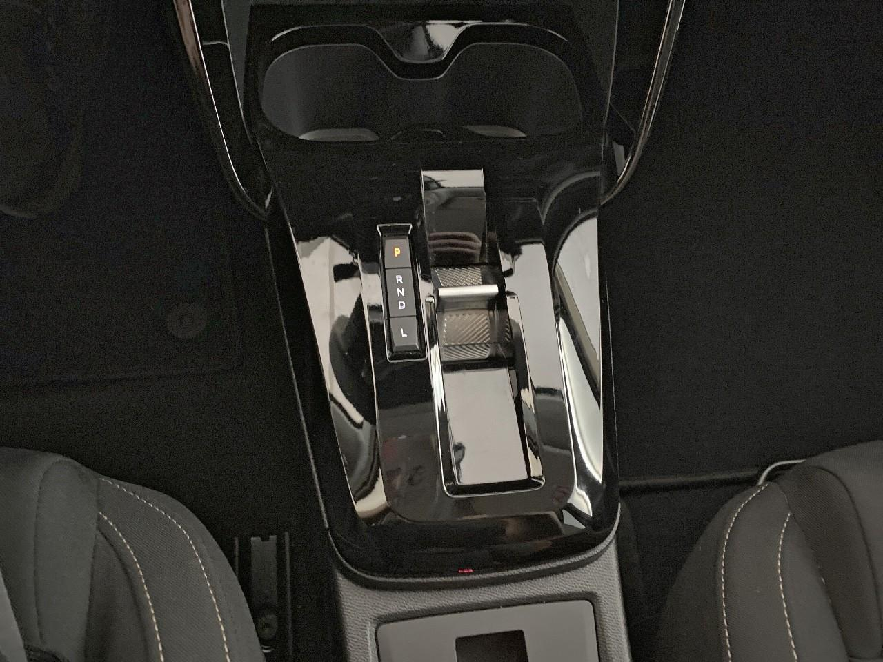 Citroën C3 Aircross hybride 145 ch aut plus — photo 17