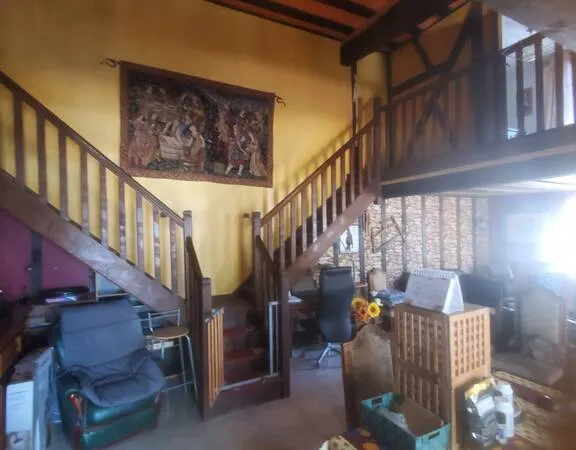 Maison 6 pièces 255 m²