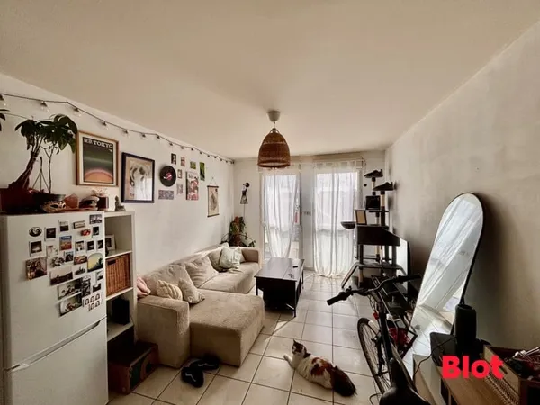 Oberthur - Charmant apartement 2 pièces avec garage dans résidence récente