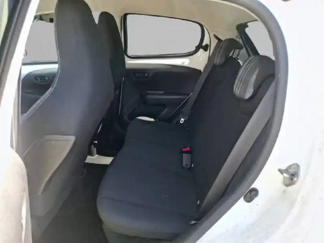 Peugeot 108 vti 72ch s&amp;s bvm5 — photo 12