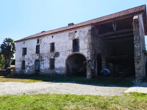 Maison 4 pièces 300 m²