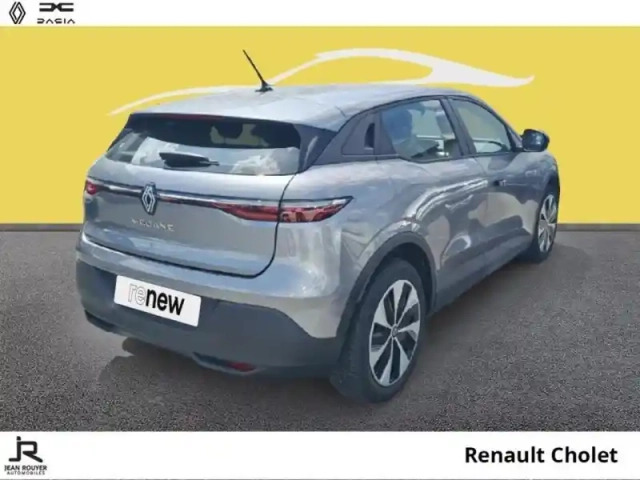 Renault Megane e-tech electric ev60 130ch evolution er super charge -b — photo 12