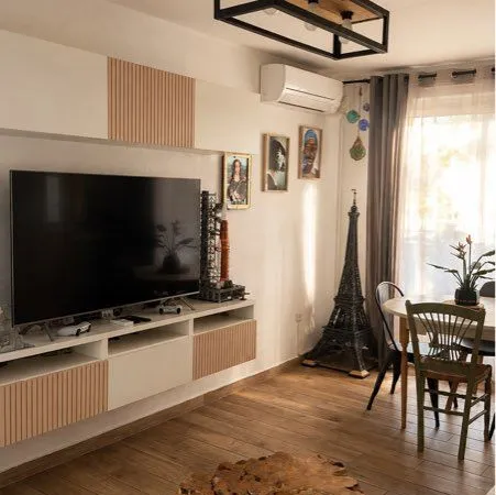 Grand studio de 32 m2 avec parking et terrasse