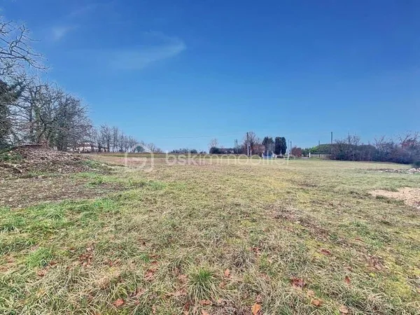 Terrain constructible 5000 m²