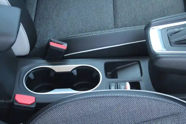 Renault Captur tce 155 edc fap — photo 21