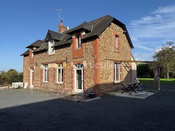 Maison 125 m² avec dépendance