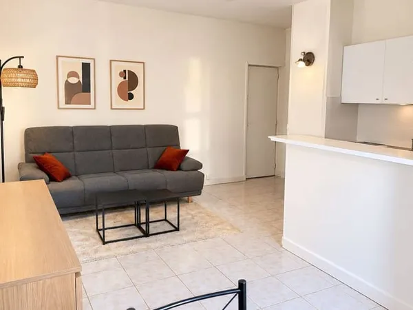 Studio 1 pièce 24 m²