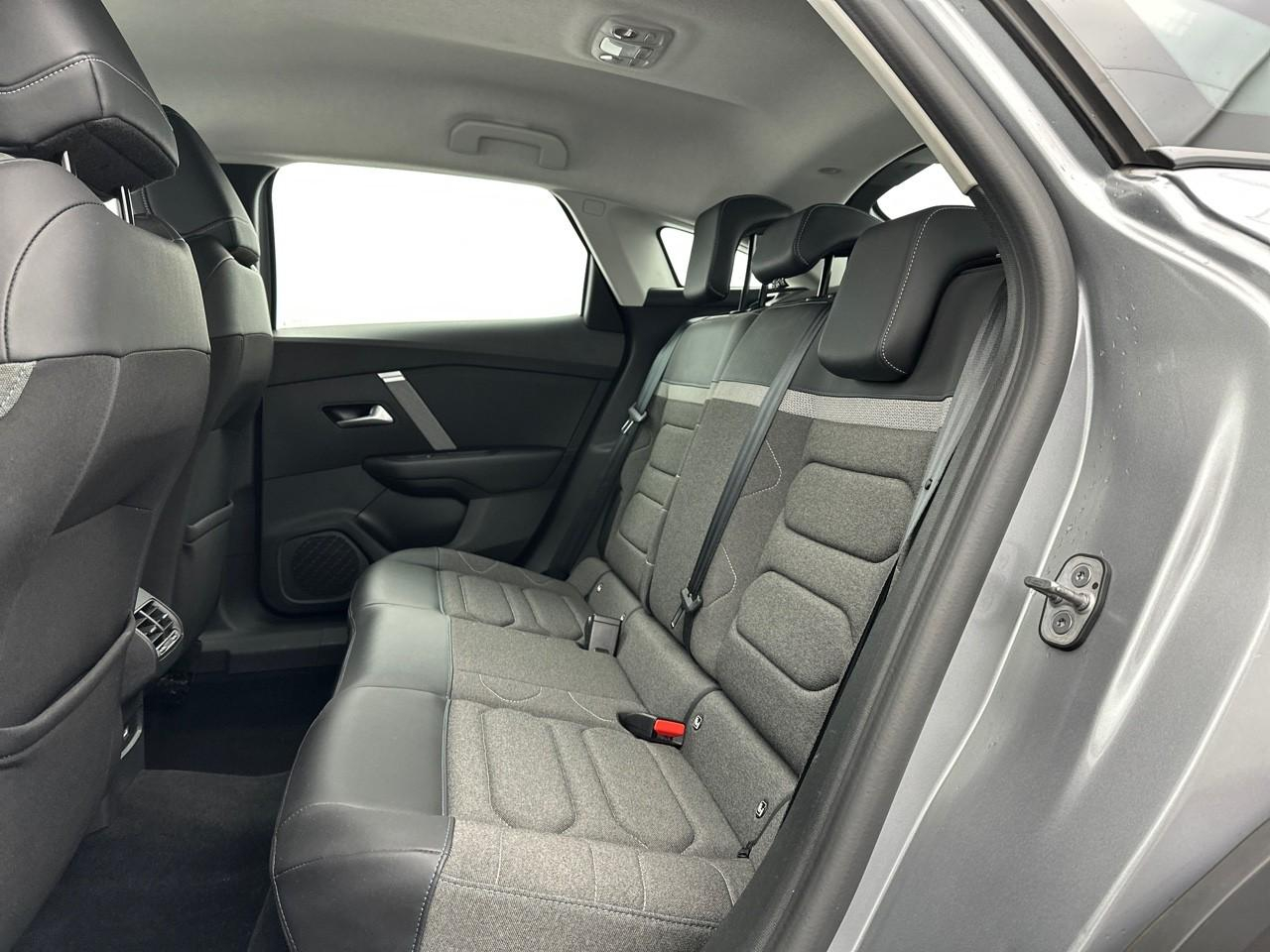 Citroën C4 puretech 130 s&s eat8 feel pack — photo 13