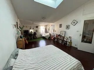 Appartement 1 pièce 381 m²