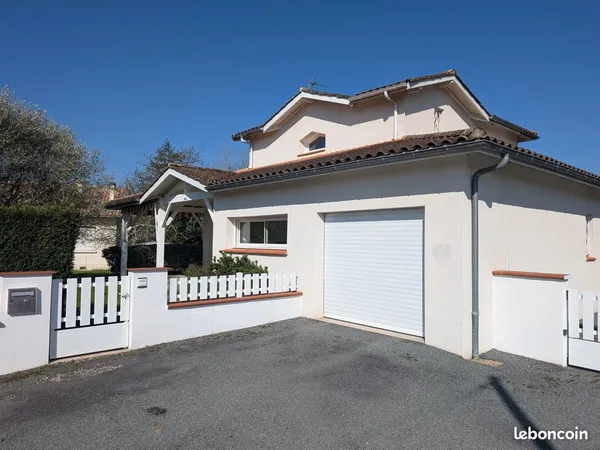 Maison 5 pièces 140 m²
