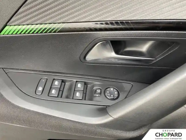 Peugeot 2008 puretech 100 s&amp;s bvm6 — photo 18