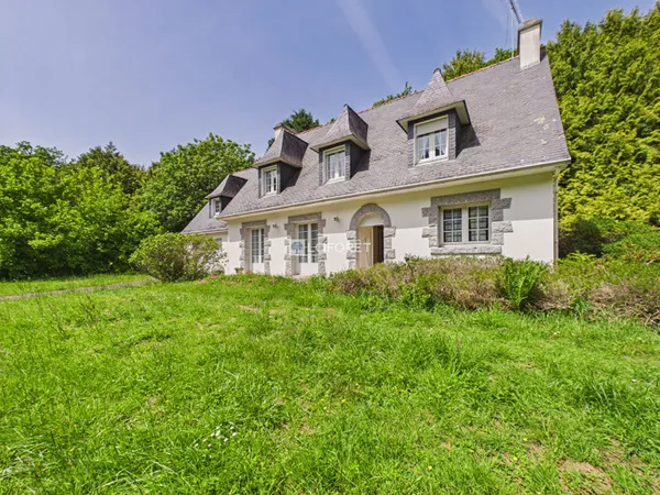 Maison 5 pièces 151 m²
