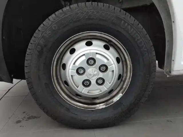 Peugeot Boxer tole 3.0 t l2h2 bluehdi 120 s&amp;s bvm6 — photo 13