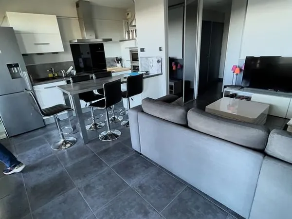Loue appartement