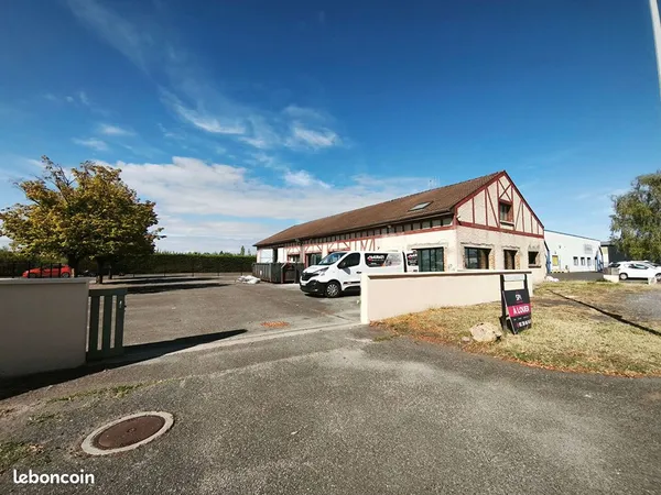 Local commercial 250 m² VILLEMANDEUR