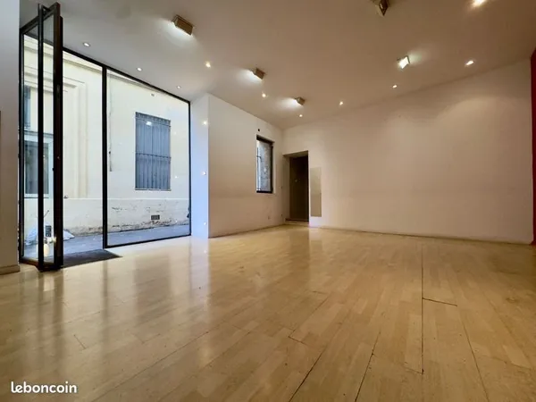 Local commercial 30 m²