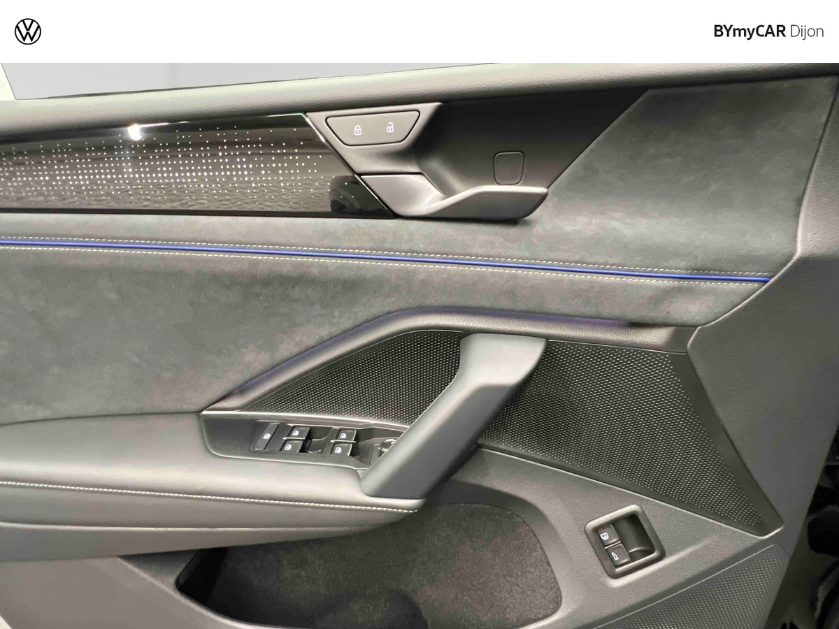 Volkswagen Tiguan 1.5 eHybrid 272ch DSG6 — photo 25