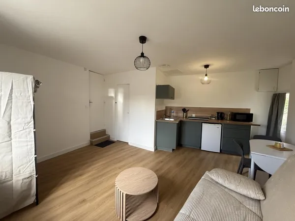 Studio 1 pièce 22 m²