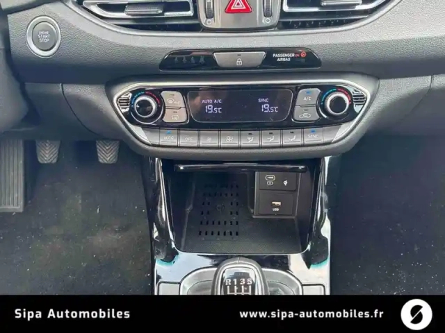 Hyundai I30 1.0 t-gdi 100 bvm — photo 17