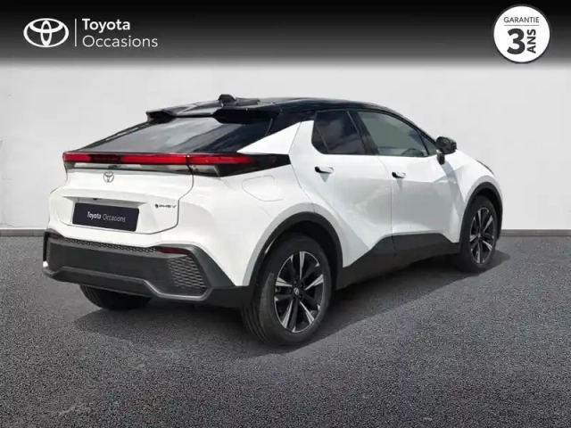 Toyota C-Hr 2.0 hybride rechargeable 225ch graphic my26 véhicule neuf — photo 4