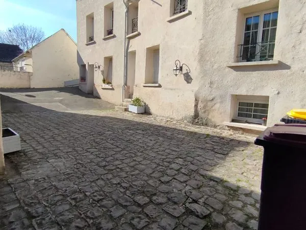Immeuble 22 pièces 550 m²