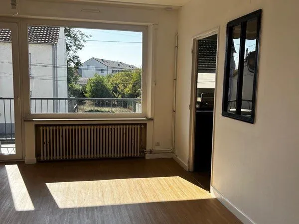 Appartement T2 Balcon Garage Cave