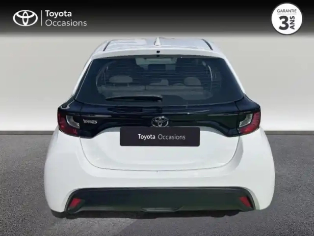 Toyota Yaris 120 vvt-i dynamic business 5p mc24 — photo 8