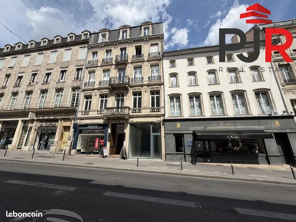 Bureaux 181 m² Nancy