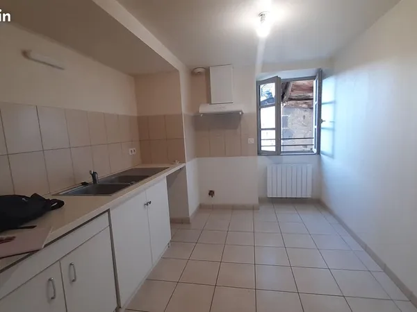 Appartement T4 - AYRENS