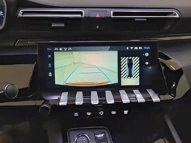 Peugeot 508 sw hybrid 180 e-eat8 — photo 12