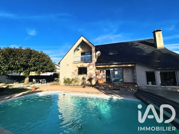 Maison 8 pièces 170 m²