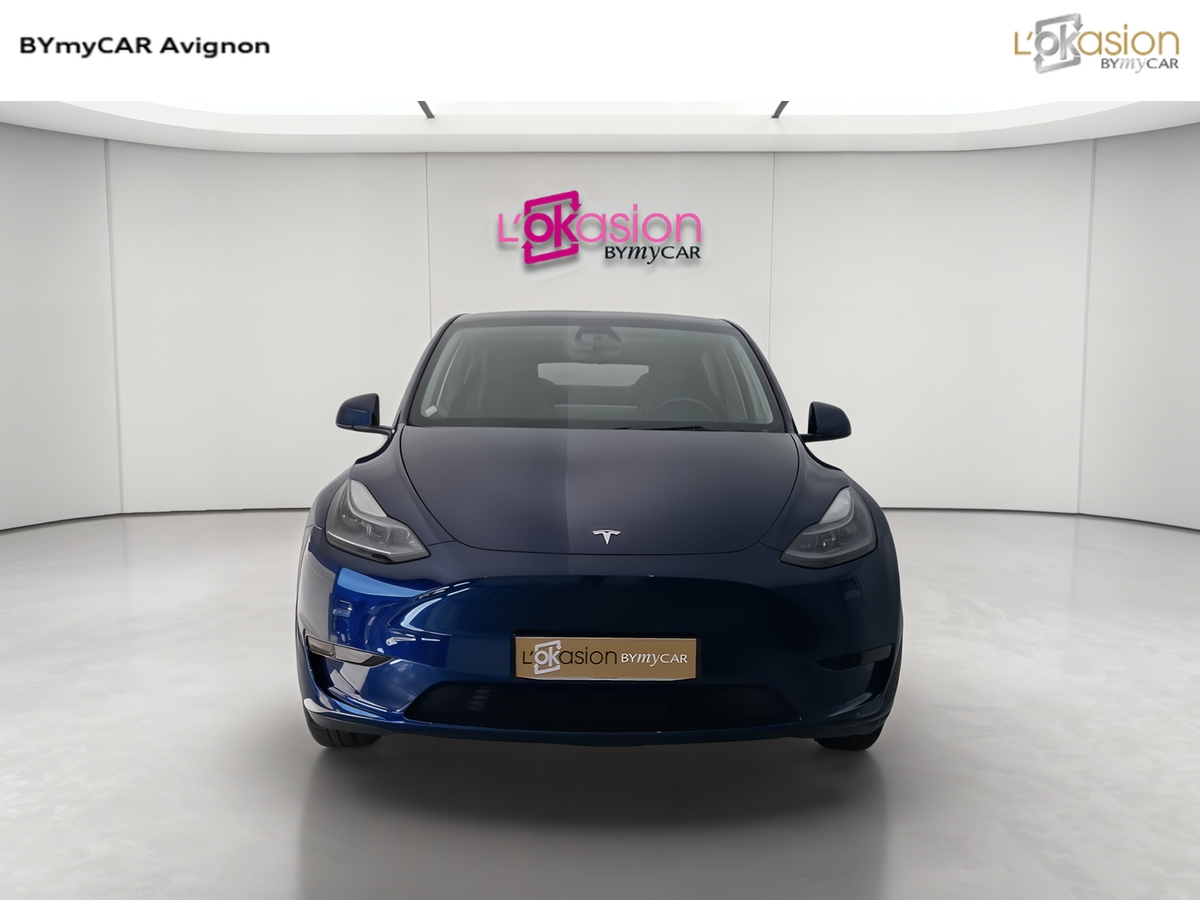 Tesla MODEL Y Standard RWD — photo 8