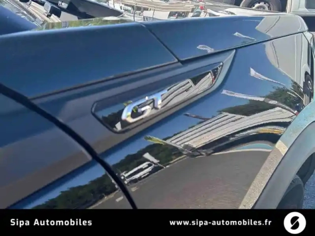 Peugeot 2008 puretech 130 s&amp;s eat8 — photo 12