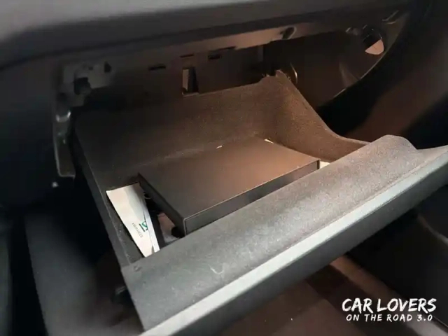 Volvo Xc60 t8 recharge awd 303 ch + 87 ch geartronic 8 — photo 22