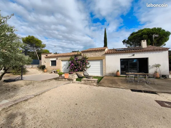 Maison Individuelle , 149.25 m² 1 518 /mois