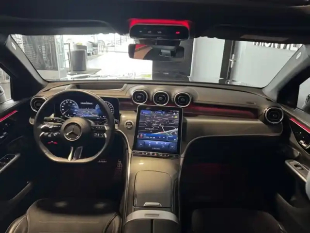 Mercedes Glc 300 e  hybrid eq 4matic am — photo 40