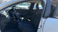 Dacia Sandero 1.0 TCe 90ch Stepway Expression — photo 12