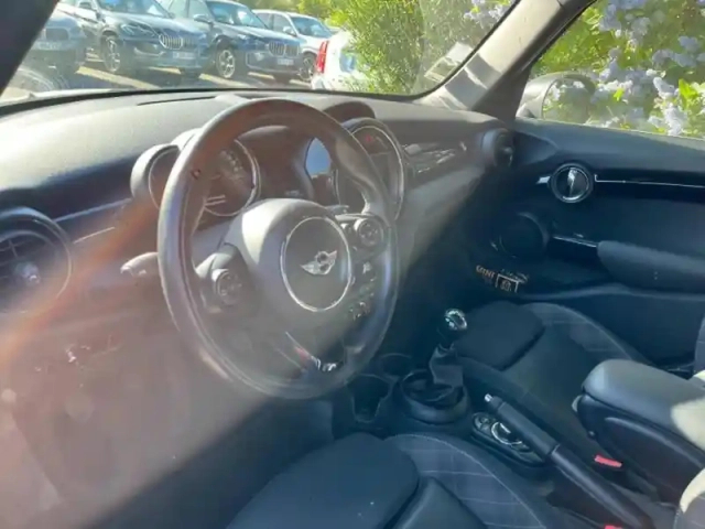 Mini Mini 5 portes cooper 136ch blackfriars — photo 9