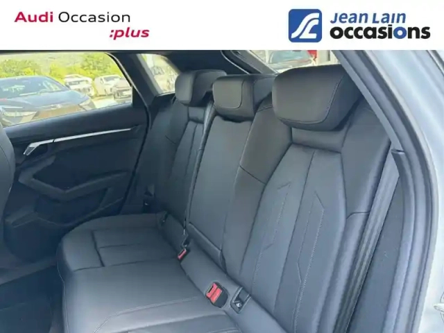 Audi A3 sportback 40 tdi 200 s tronic 7 quattro — photo 17