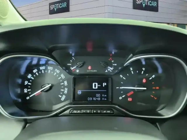 Citroën C3 Aircross puretech 130 s&amp;s eat6 shine — photo 21