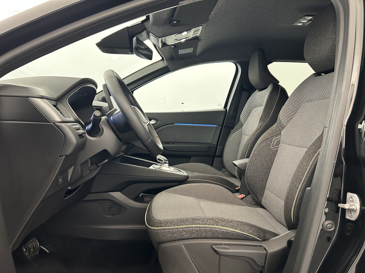 Renault Symbioz — photo 9