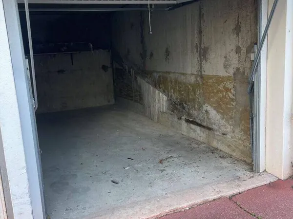 Parking 11 m²