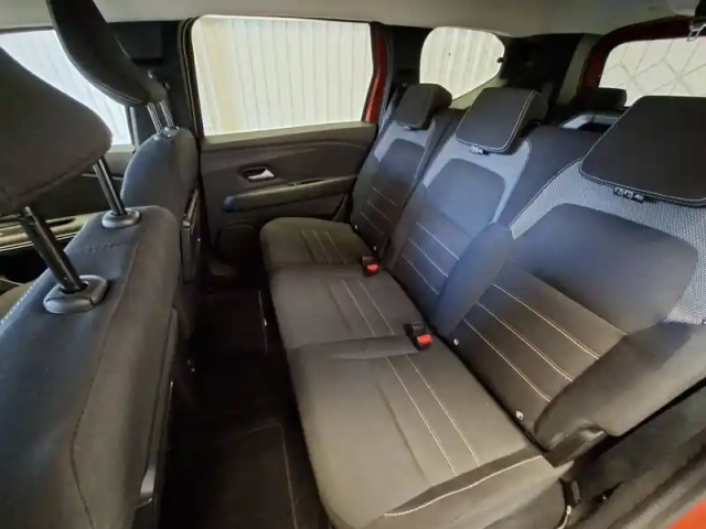 Dacia Jogger eco-g 100 7 places — photo 20
