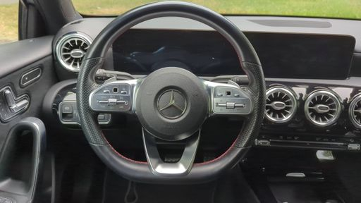 Mercedes Classe A 180 d 116  7G-DCT - AMG Line – 2021 – 101091 km – Diesel – Boîte Automatique — photo 29