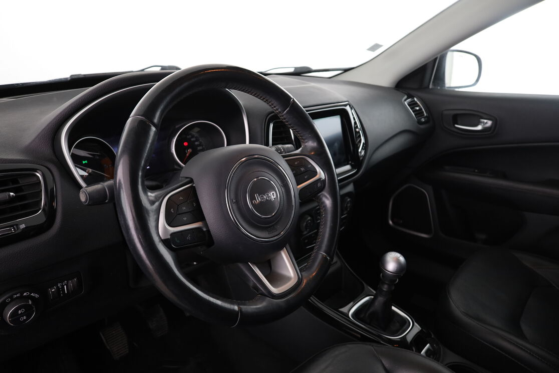 Jeep Compass 1.6 MJet Limited — photo 10
