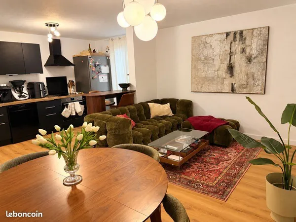 T4 rénové à toulouse montaudran - terrasse de 31 m² et 2 parkings - dpe b