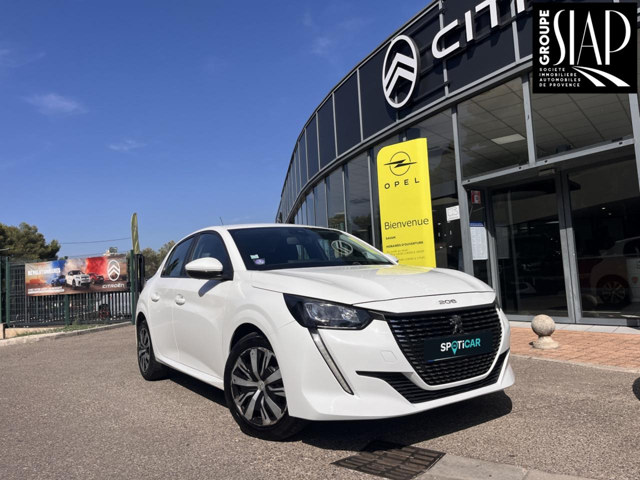 Peugeot 208 100 ch s&s active business — photo 1
