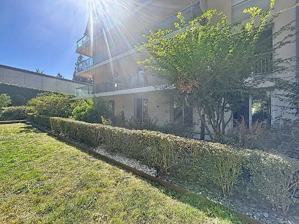 RIVE GAUCHE CENTRE VILLE PROXIMITE GARE APPARTEMENT EN DUPLEX